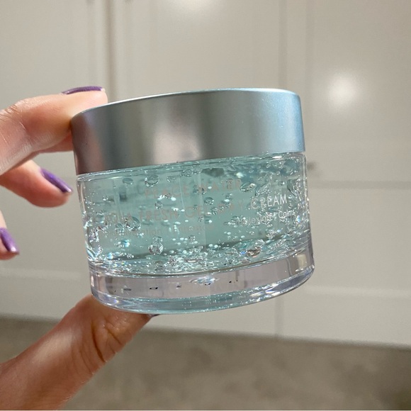 Caolion Peace Water Fresh Gel Day Cream - Picture 4 of 5